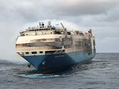 Brandende EV-batterijen op Felicity Ace konden niet worden gedoofd (afbeelding: WSJ)