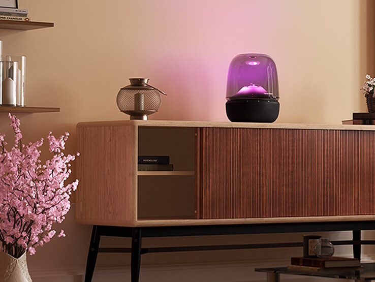 De verlichting van de Aura Studio 5 luidspreker kan worden aangepast aan uw stemming. (Afbeeldingsbron: Harman Kardon Japan)