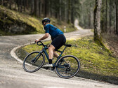 Het lichtste model in de BMC Roadmachine AMP e-bike reeks weegt 11,8 kg (~26,0 lbs). (Afbeelding bron: BMC)