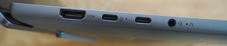 linkerkant: HDMI, 2x USB-C 3.1 Gen2 (DP 1.4 + PD), audio