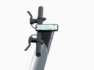Er kan een smartphone worden gemonteerd.