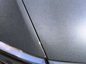 Het uiterlijk van de nieuwe Model Y Diamond Black kleur in de zon. (Afbeeldingsbron: Katalina/TikTok)