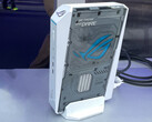 De witte variant van de ROG NUC 2026 (afbeelding) kost ongeveer $4.569.