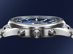 Casio's Edifice EQB-1300D-2A horloge