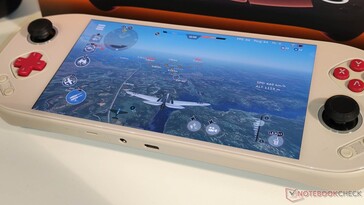 De USB Type C-poort bevindt zich aan de onderkant, wat ons nogal ongunstig lijkt zonder een haakse connector