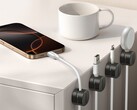 De Ugreen Cable Organizers (afbeelding) hebben een magnetisch deksel. (Afbeelding bron: Ugreen)