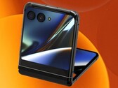 Motorola's volgende vlaggenschip Razr smartphone en zijn enorme cover display. (Beeldbron: Evan Blass)