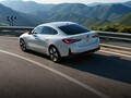 De komende BMW i4 eDrive35 volgt de eDrive40 op als de meest betaalbare modelvariant van de slanke Duitse EV (Afbeelding: BMW)