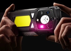 De Ulefone Armor 29 Pro heeft een rond secundair scherm op de achterkant. (Afbeeldingsbron: Ulefone)