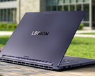 De Legion 7a 15ASH11 bevat geen achterwaarts gerichte poorten, in tegenstelling tot andere recente Legion 7 laptops.