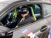 BMW M Drift + M Mixed Reality laat bestuurders tegelijkertijd driften in de echte en virtuele wereld. (Bron: BMW)