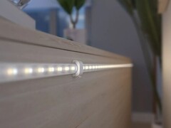 Philips Hue Flux stripverlichtingsaccessoires (montagebeugel afgebeeld) zijn aangekomen in Europa. (Afbeeldingsbron: Philips Hue)