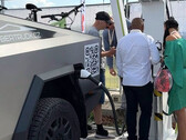 Cybertruck test oplaadsnelheid bereikt 405 kW pieksnelheid (Afbeelding bron: Huntinspeed/X)