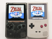 De Funnyplaying Game Boy kloon hoeft niet gesoldeerd te worden om in elkaar te zetten. (Afbeeldingsbron: Taki Udon)
