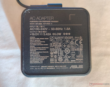 65 AC-adapter