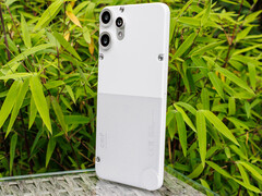 CMF Phone 2 Pro. (Afbeeldingsbron: Daniel Schmidt)