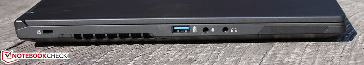 Rechterkant: USB Type-A 3.1 Gen 2, audio-uit, audio-in