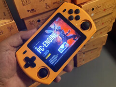 Een foto van een Powkiddy P36S winkeleenheid in oranje afwerking.