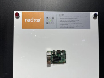 De nieuwe Radxa SBC wordt aangedreven door een MediaTek SoC (Afbeeldingsbron: Andreas Sebayang)