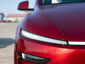 Het 2026 Model Y in Ultrarood (Afbeelding bron: GeekLai/Weibo)