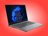 De V14 Gen 6 AMN is een eenvoudige laptop met talrijke aansluitingen.