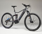 De Decathlon Stilus E_Trail elektrische mountainbike is uitgerust met een 65 Nm BOSCH motor. (Afbeelding bron: Decathlon)