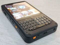 De piBrick is een mobiel apparaat gebaseerd op een Raspberry Pi