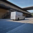 De nieuwe Ford Transit City: Deze gloednieuwe elektrische bestelwagen is ontworpen voor koeriersdiensten, handelaars en dienstverleners.
