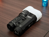 De Acebeam M1 2.0 wordt geleverd met een diffusorkap.