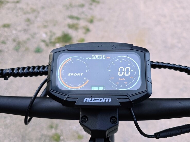 Ausom L2 Max scherm (bron:notebookcheck)