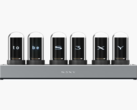 De Tesla S3xy Time Glow Clock heeft zes IPS-kleurenschermen. (Afbeeldingsbron: Tesla)