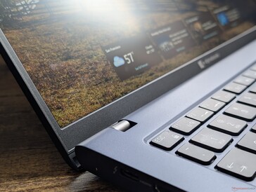 Geen edge-to-edge glas of touchscreen opties