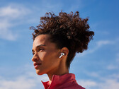 Apple AirPods met cameramodules zullen naar verluidt in 2026 in massaproductie worden genomen (bron: Apple)