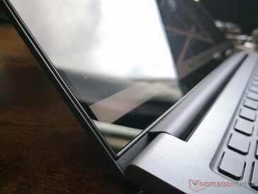 Bescherming van rand tot rand van glas. Lenovo biedt geen andere scherm- of resolutie-opties