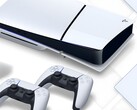 PS5-console getoond met twee controllers (Afbeelding bron: Sony Interactive Entertainment met bewerkingen)