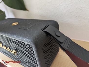 Riem bevestigd