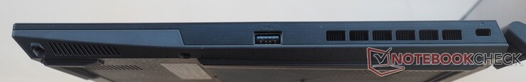 Rechterkant: USB-A 3.2 Gen1, Kensington-slot
