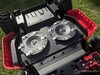 Maaimachine met dubbele messen en twaalf messen