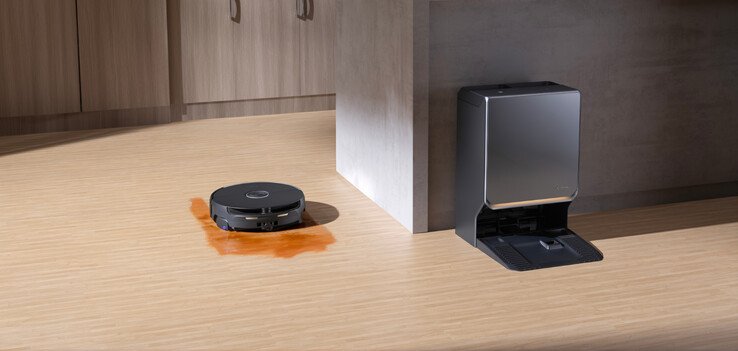 De Narwal Flow 2 dweilt met een 60 °C Track-Mop mopsysteem.