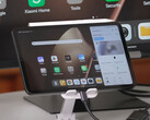 De Xiaomi Pad Mini aangesloten op een extern beeldscherm via een van de USB 3.2 Type-C poorten. (Afbeeldingsbron: Xiaomi)