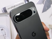 De 9 Pro XL. (Bron: JerryRigEverything)