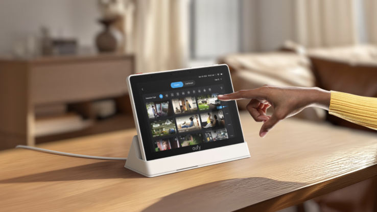 De eufy Smart Display E10. (Afbeelding bron: eufy via Coolblue)