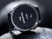 Garmin belooft een bug in het leeglopen van de batterij te hebben opgelost met Beta Versie 17.20 voor de Fenix 7-serie en gelijksoortige toestellen zoals de Epix 2. (Afbeelding bron: Garmin)