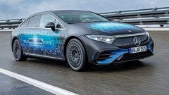 Een EQB-prototype met een actieradius van 750 mijl uit een solid-state batterij. (Afbeelding bron: Mercedes-Benz)