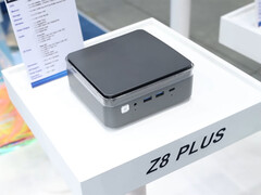 De ECS Z8 Plus heeft blijkbaar ondersteuning voor zowel LPDDR5X als DRR5 RAM. Afgebeeld: de mini PC. (Afbeeldingsbron: Goldfries op YouTube)