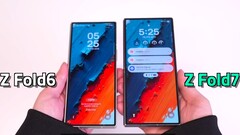 Een hands-on video van een Samsung Galaxy Z Fold7 dummy, ook direct vergeleken met de voorganger. (Afbeeldingsbron: TheSinza, Youtube)