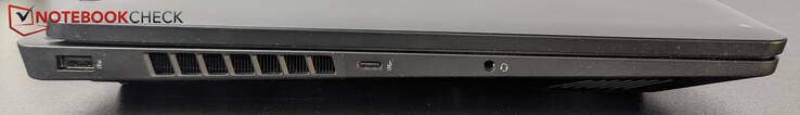 Links: USB-A (5 Gbitps), USB-C (10 Gbitps), Hoofdtelefoonaansluiting