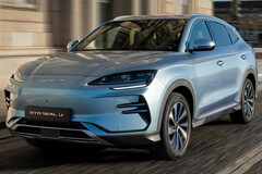 De Chinese autofabrikant BYD heeft zijn verkoopcijfers in Europa sterk zien stijgen, waarbij het aantal nieuwe registraties in de eerste acht maanden van 2026 ruimschoots hoger lag dan dat van Tesla