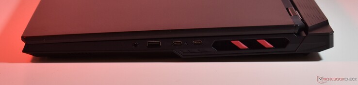rechts: 3,5mm Audio, USB A 3.2 Gen 1, 2x Thunderbolt 4