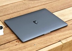 Apple zal volgens de geruchten binnenkort zijn eerste MacBook met een iPhone-chipset op de markt brengen